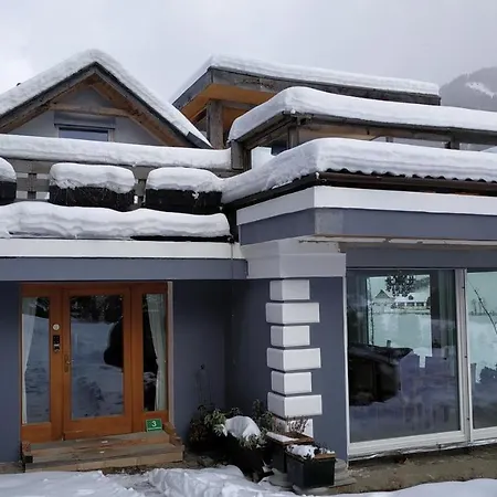 Land - Haus * Pusterwald