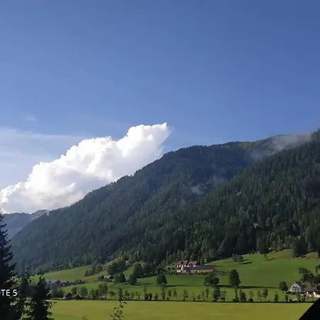 בית נופש Land - Haus