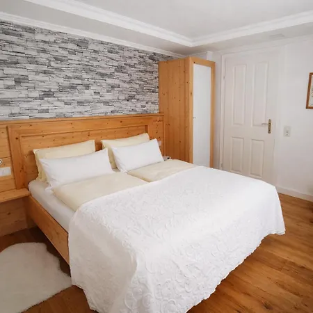 Land - Haus בית נופש Pusterwald